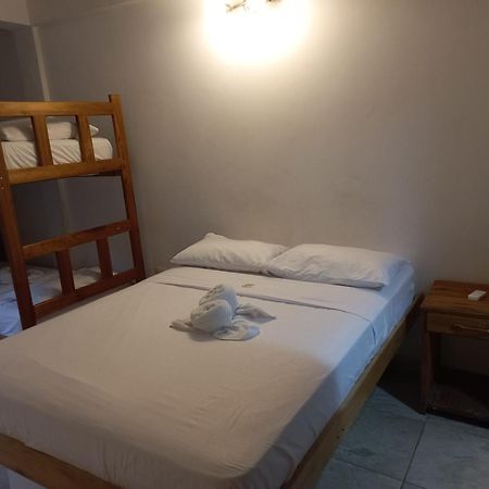 El Leon Feliz Palomino Hotel Ngoại thất bức ảnh