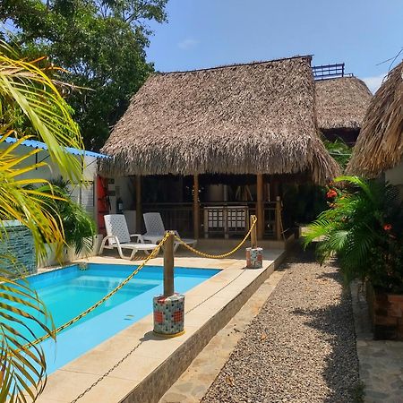 El Leon Feliz Palomino Hotel Ngoại thất bức ảnh
