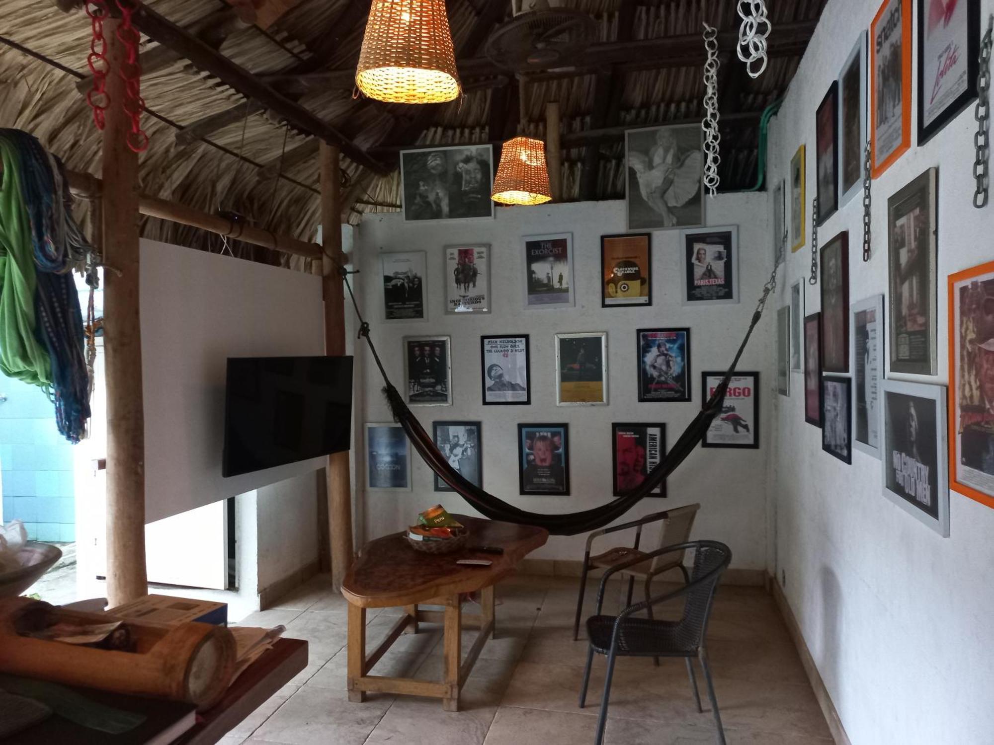 El Leon Feliz Palomino Hotel Ngoại thất bức ảnh