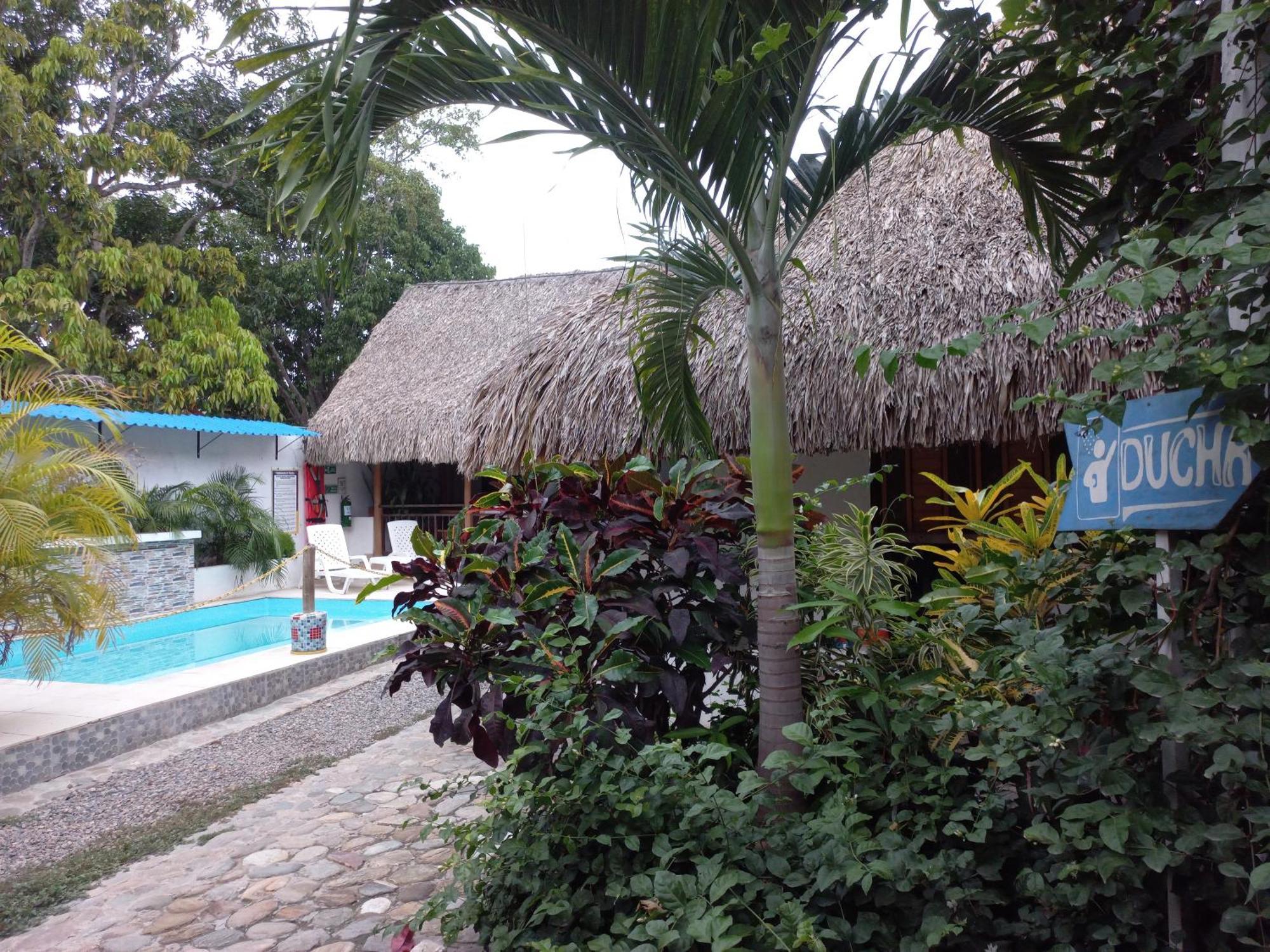 El Leon Feliz Palomino Hotel Ngoại thất bức ảnh