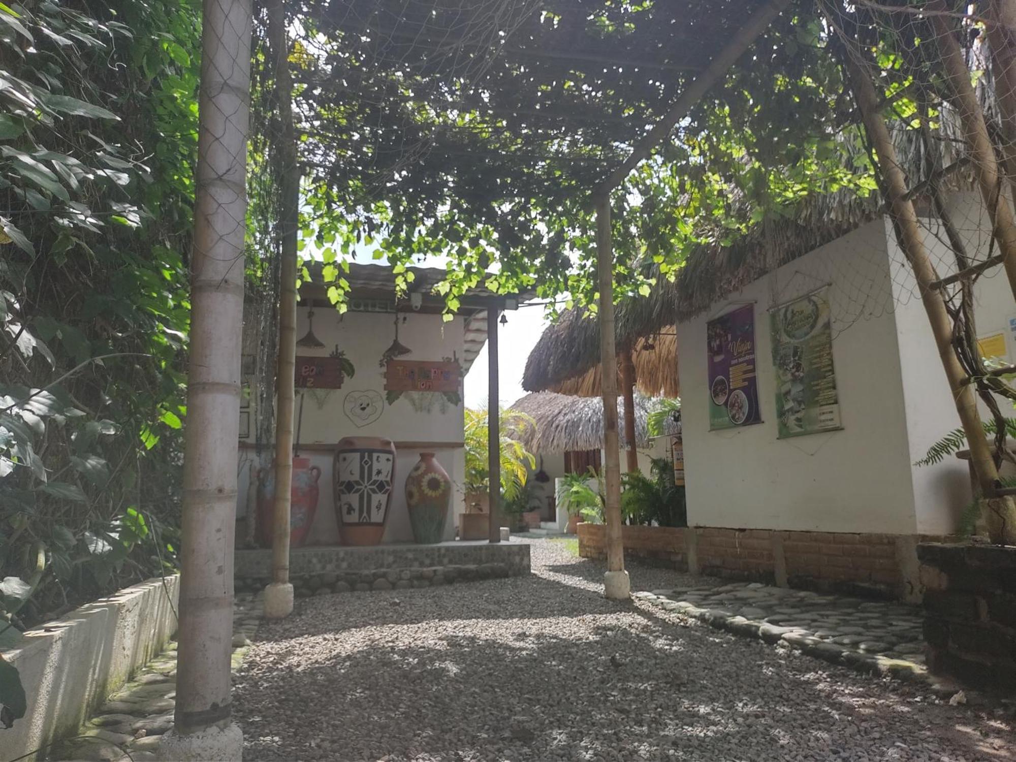 El Leon Feliz Palomino Hotel Ngoại thất bức ảnh
